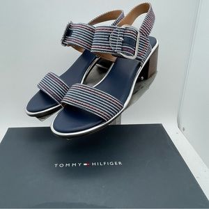 Tommy Hilfiger Women’s Block Heel Sandals size 8.5 NEW